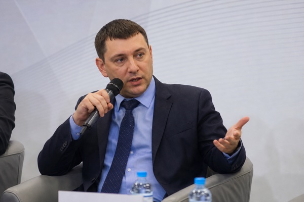 Алексей Петров